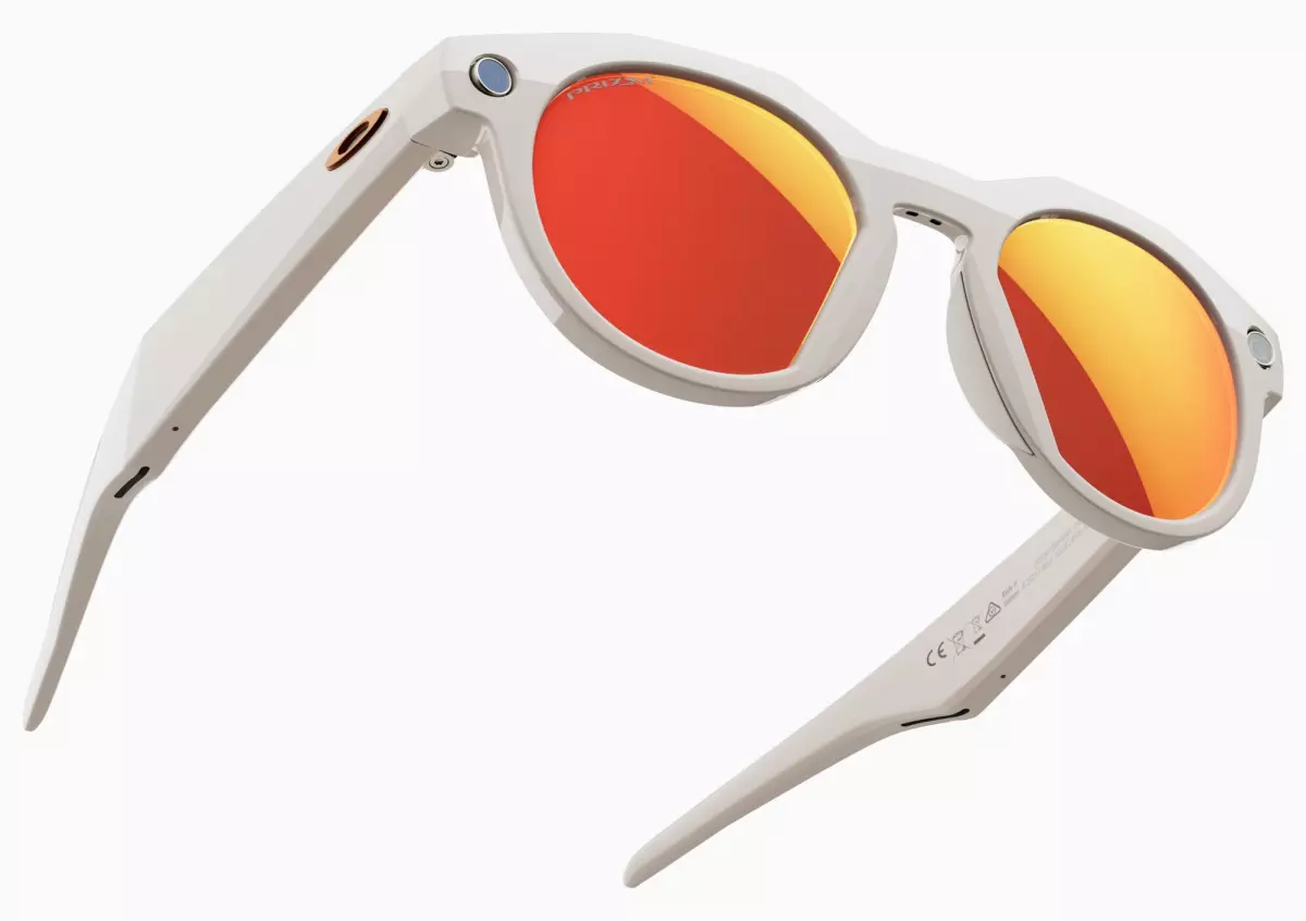 Meta x Oakley Smart Glasses Launch with AI and 3K Video Meta