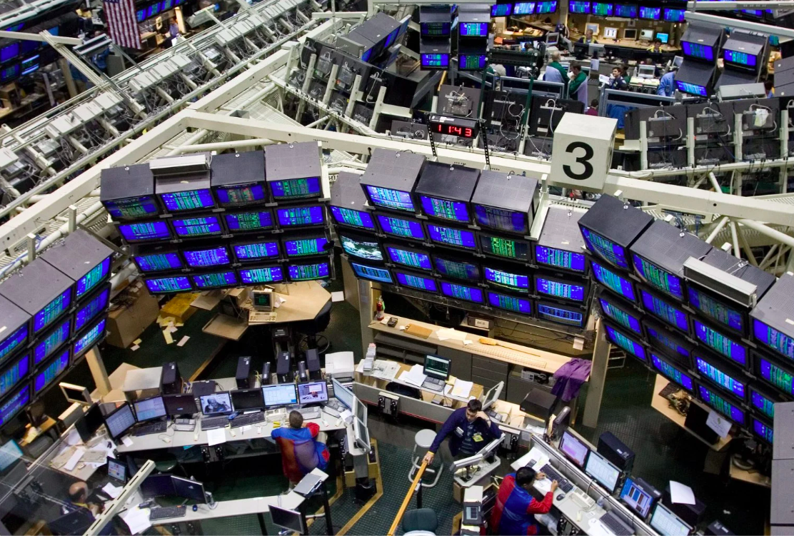 CME Futures Trading Resumes After Cooling Failure Halts Global Markets - coinbrief.io